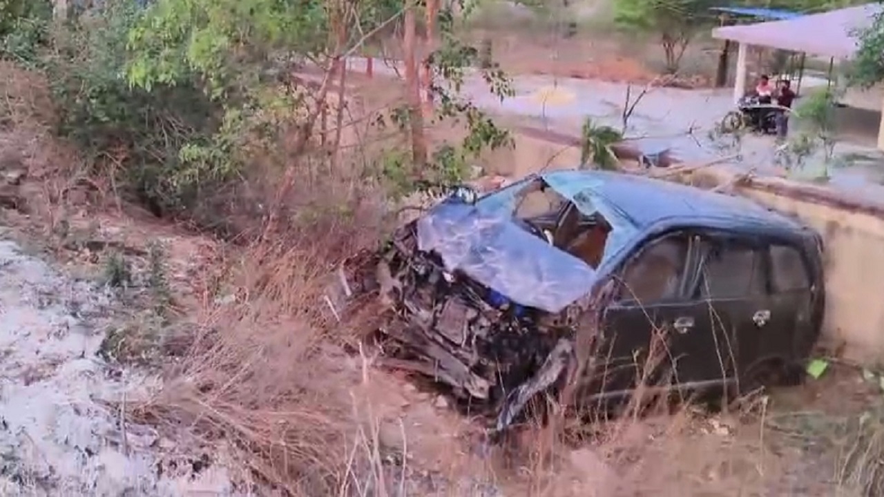 Chikkaballapur Crime: ತಾಲೂಕಿನ ವರ್ಲಕೊಂಡ ಬಳಿ ಅಪಘಾತ ಸಮತಾ ಸೈನಿಕ ದಳದ ರಾಜ್ಯಾಧ್ಯಕ್ಷ ಸಾವು