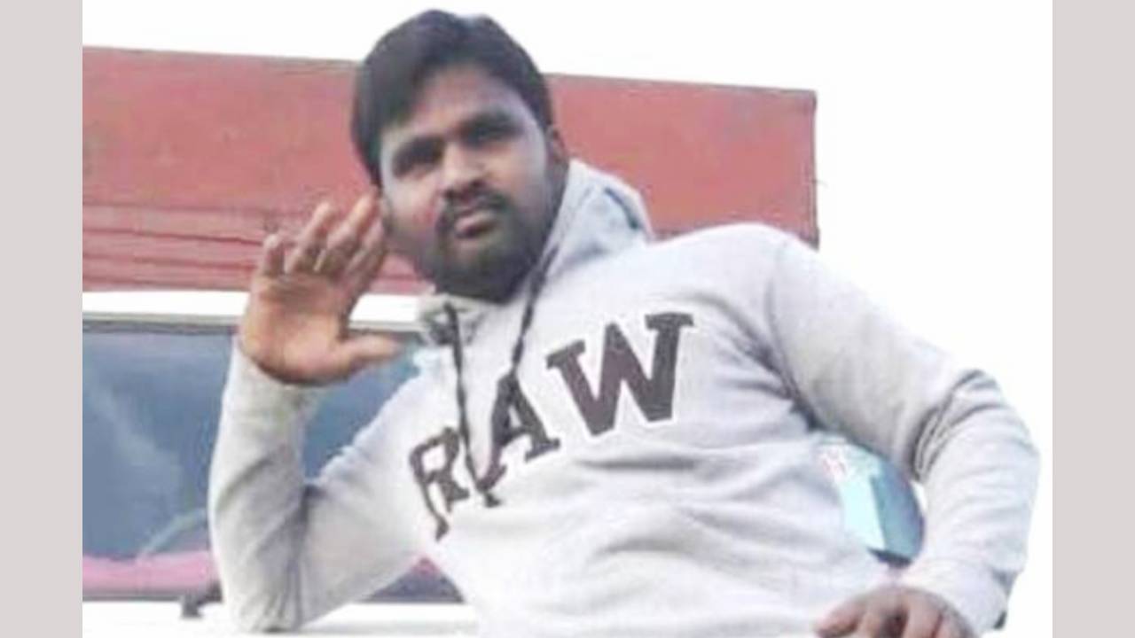 ಸಾಲಗಾರರ ಕಿರುಕುಳ: ನೇಣು ಬಿಗಿದುಕೊಂಡು ವ್ಯಕ್ತಿ ಆತ್ಮಹತ್ಯೆ