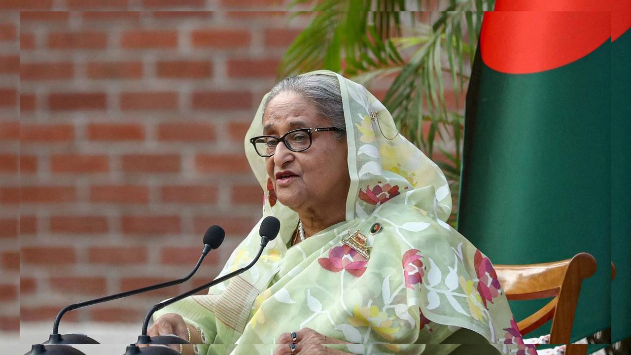 ಶೇಖ್ ಹಸೀನಾ ಭಾರತದಲ್ಲಿರುವುದು ವೈಯಕ್ತಿಕ ನಿರ್ಧಾರ ಎಂದ ಕೇಂದ್ರ