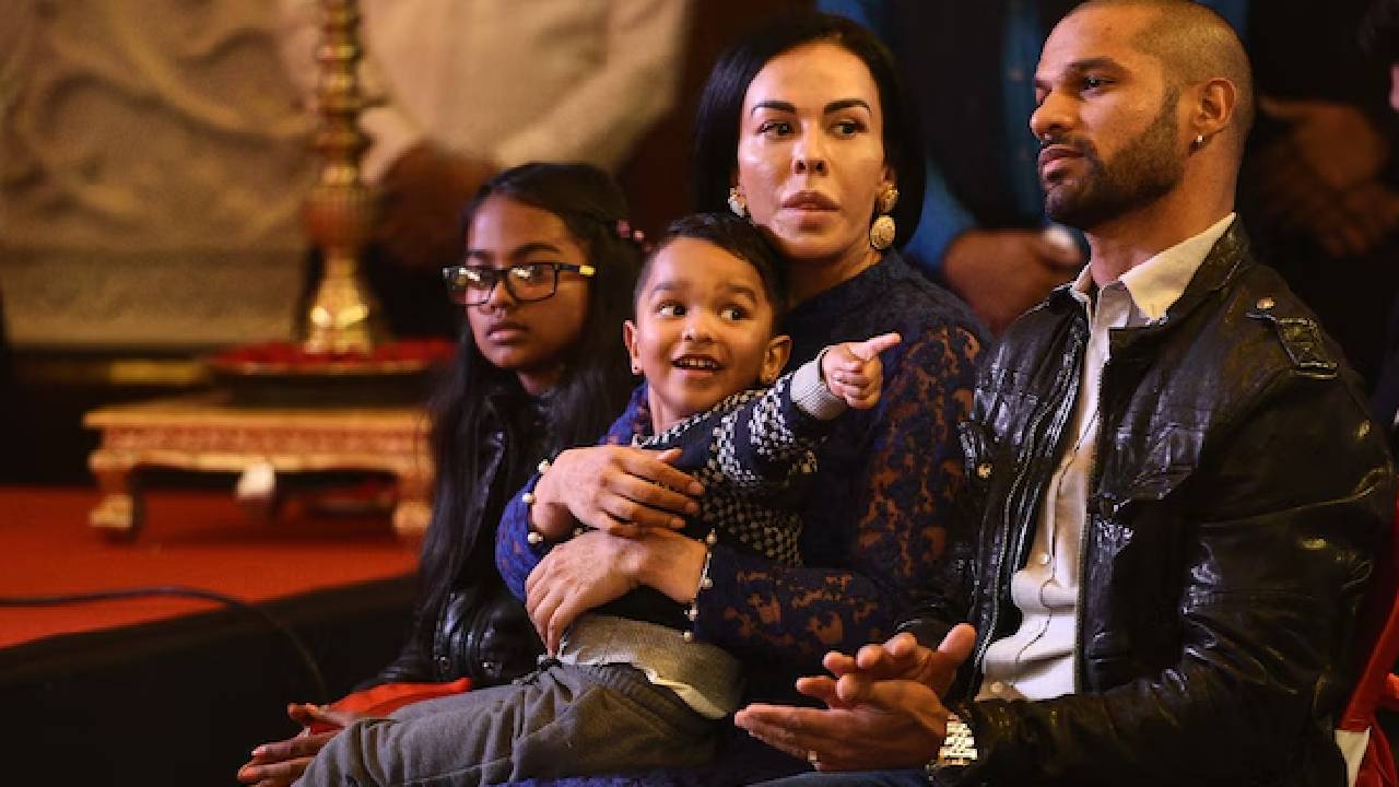 ಧವನ್ ಮಾಜಿ ಪತ್ನಿಗೆ 5.7 ಕೋಟಿ ಹಿಂದಿರುಗಿಸಲು ನ್ಯಾಯಾಲಯ ಆದೇಶ