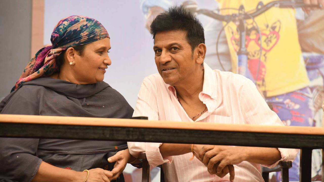 A for Anand: ಪಾಠ ಮಾಡಲು ಹೊರಟ ಶಿವಣ್ಣ; 'A for ಆನಂದ್' ಚಿತ್ರ ಲಾಂಚ್ - Image 3