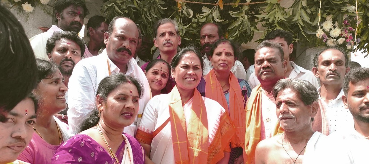 Union Minister Shobha Karandlaje: ದೇವತಾ ಕಾರ್ಯಗಳಿಂದ ಸಮಾಜದಲ್ಲಿ ಸಾಮರಸ್ಯ ಸ್ಥಾಪನೆ ಸಾಧ್ಯ: ಕೇಂದ್ರ ಸಚಿವೆ ಶೋಭಾ ಕರಂದ್ಲಾಜೆ