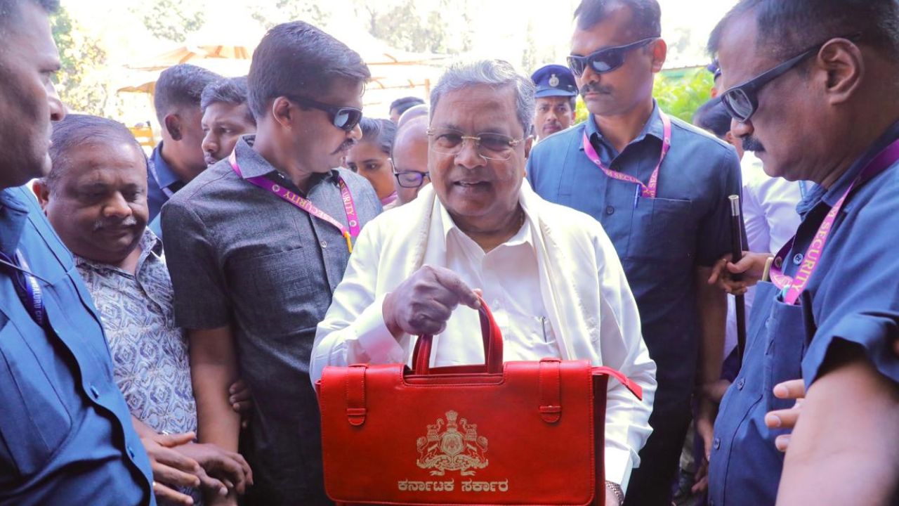 ಬಜೆಟ್‌ಗೆ ಸಚಿವ ಸಂಪುಟದಲ್ಲಿ ಅನುಮೋದನೆ ಪಡೆದ ಸಿಎಂ ಸಿದ್ದರಾಮಯ್ಯ