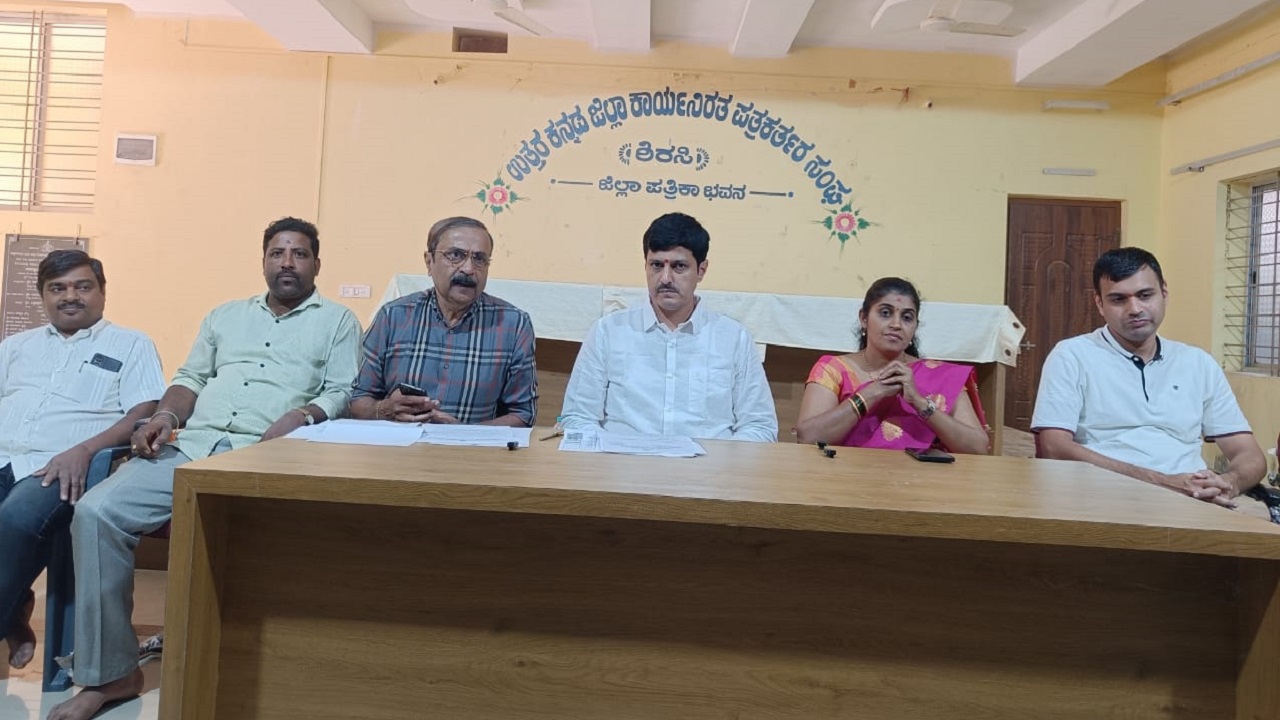 ಬಡವರಿಗೆ ಒದಗಬೇಕಿದ್ದ ಸೌಲಭ್ಯದಲ್ಲಿ ರಾಜಕಾರಣ : ಅನಂತ ಮೂರ್ತಿ ಹೆಗಡೆ ಕಳವಳ