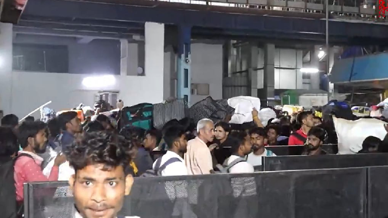 ನವದೆಹಲಿ ರೈಲು ನಿಲ್ದಾಣದಲ್ಲಿ ಕಾಲ್ತುಳಿತದಂತಹ ಪರಿಸ್ಥಿತಿ