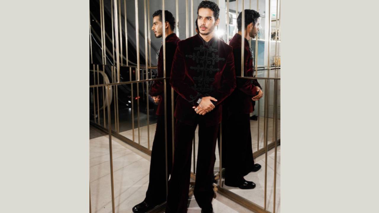 Star Cannes Fashion: ಮೆನ್ಸ್ ಫ್ಯಾಷನ್ ಟಾಪ್ ಲಿಸ್ಟ್ಗೆ ಎಂಟ್ರಿ ಕೊಟ್ಟ ಇಶಾನ್ ಕಟ್ಟರ್ ವೆಲ್ವೆಟ್ ಬಂದ್ಗಾಲ - Image 5