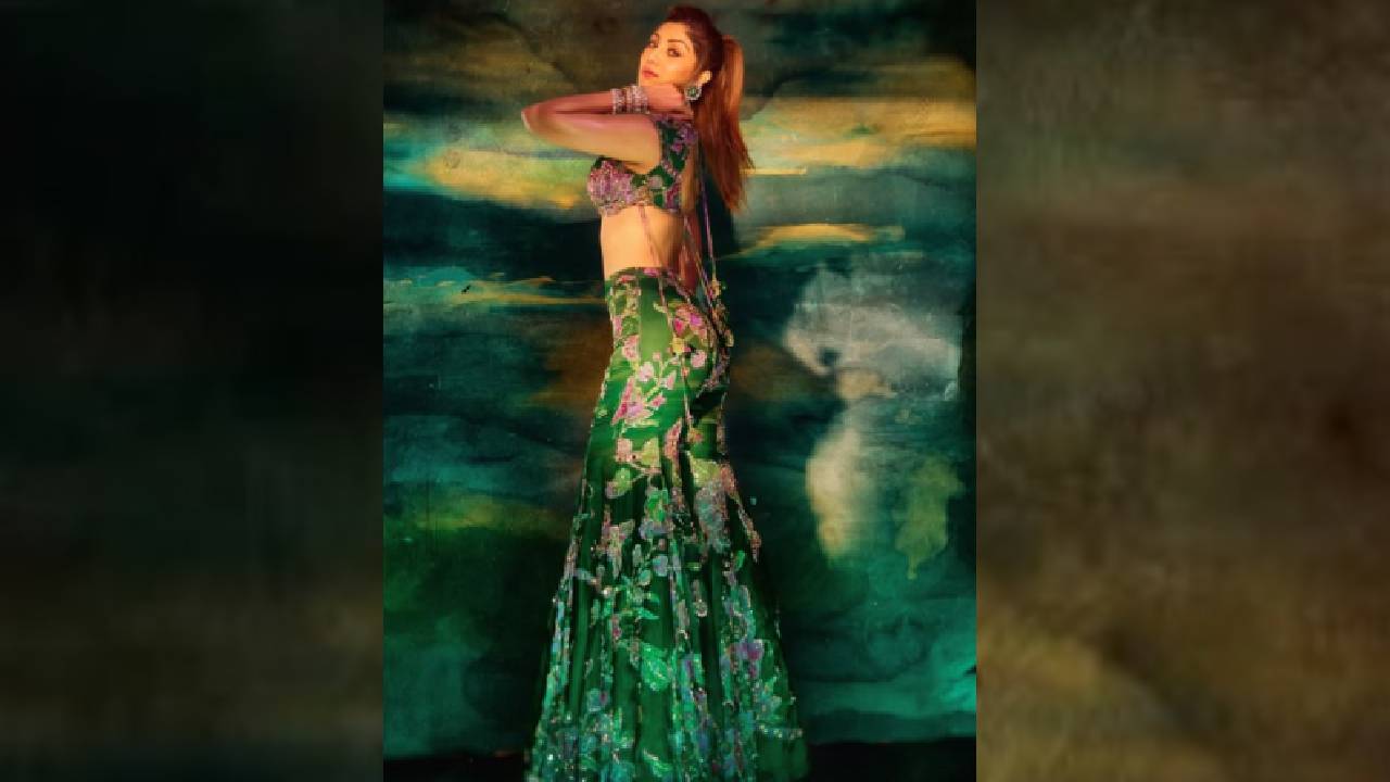 Star Fashion 2025: ಜೆನ್‌ ಝೀ ಹುಡುಗಿಯರನ್ನು ಸೆಳೆದ ನಟಿ ಶಿಲ್ಪಾ ಶೆಟ್ಟಿಯ ಗ್ರೀನ್‌ ಶರಾರ - Image 4