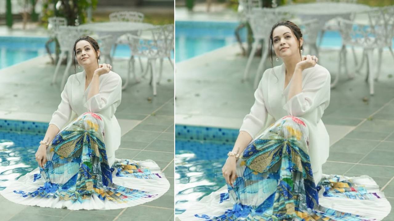 Star Fashion 2025: ಪ್ಲೀಟೆಡ್ ವೈಟ್ ಡ್ರೆಸ್ನಲ್ಲಿ ಚೀನಿ ಹುಡುಗಿಯಂತೆ ಕಂಡ ನಟಿ ಭಾವನಾ ಮೆನನ್ - Image 4