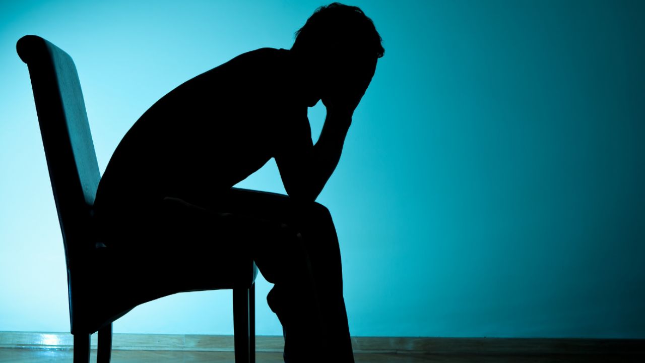 ವಿದೇಶದಲ್ಲಿ ಎಂಜಿನಿಯರಿಂಗ್ ಮುಗಿಸಿ ಬಂದಿದ್ದ ಬೆಂಗಳೂರಿನ ಯುವಕ 16ನೇ ಮಹಡಿಯಿಂದ ಹಾರಿ ಆತ್ಮಹತ್ಯೆ