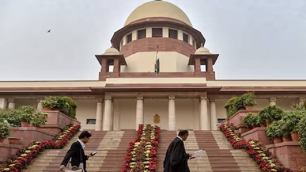 ಗೃಹ ಕಾರ್ಮಿಕರ ಕನಿಷ್ಠ ವೇತನ ಅರ್ಜಿ ತಿರಸ್ಕರಿಸಿದ ಸುಪ್ರೀಂ ಕೋರ್ಟ್