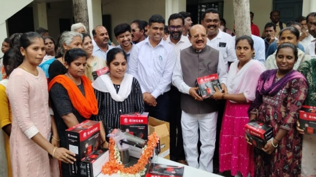 SIRA (Tumkur) News: ಕಾಡುಗೊಲ್ಲ ಸಮುದಾಯ ಆರ್ಥಿಕವಾಗಿ ಸದೃಢರನ್ನಾಗಿಸಲು ಸರ್ಕಾರ ಬದ್ಧ: ಟಿಬಿ ಜಯಚಂದ್ರ
