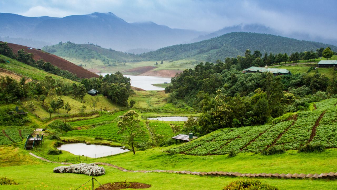 ಕೇರಳ ಮಾತ್ರವಲ್ಲ ಈ ಹಿಂದೆ ನಮ್ಮ ರಾಜ್ಯದ ಹೆಸರೂ ಬದಲಾಗಿತ್ತು: ಇದುವರೆಗೆ ಮರುನಾಮಕರಣಗೊಂಡ ರಾಜ್ಯ, ಕೇಂದ್ರಾಡಳಿತ ಪ್ರದೇಶಗಳ ಪಟ್ಟಿ - Image 2