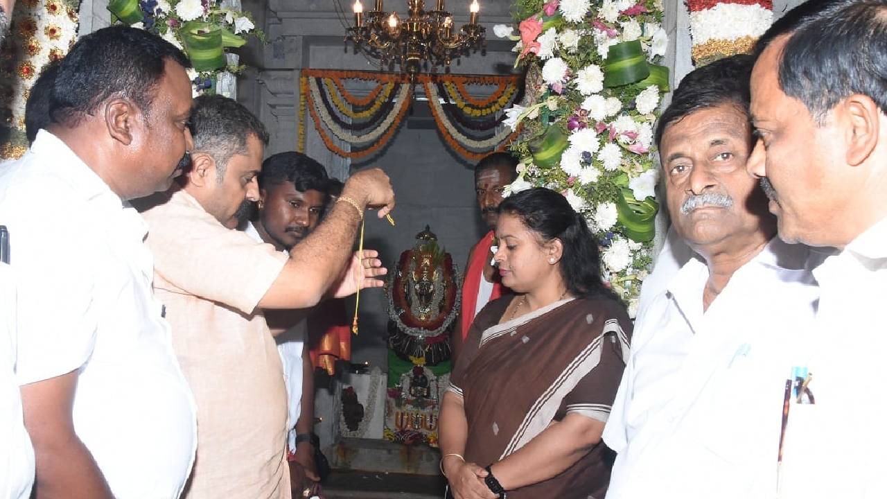 ಹೆತ್ತೇನಹಳ್ಳಿ ಶ್ರೀ ಮಾರಮ್ಮ ದೇವಿಗೆ ಹೊಸ ತಾಳಿ ಸಮರ್ಪಣೆ