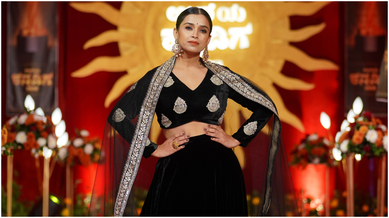 ನಾಡಿನ ಹಲವು ಸಾಧಕರಿಗೆ ʻಉದಯ ಕನ್ನಡಿಗ-2025ʼ ಪುರಸ್ಕಾರ; ಈ ಸಮಾರಂಭಕ್ಕೆ ಯಾರೆಲ್ಲಾ ಬಂದಿದ್ರು? - Image 10