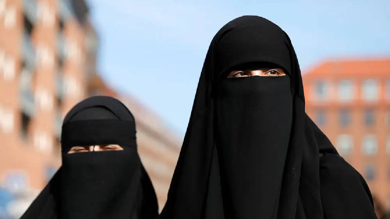 ಬುರ್ಖಾ ಧರಿಸದೆ ಹೊರಗೆ ಹೋಗಿದ್ದಕ್ಕೆ ಪತ್ನಿ, ಮಕ್ಕಳನ್ನು ಗುಂಡಿಟ್ಟು ಕೊಂದ