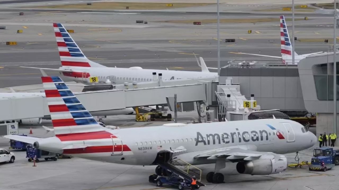 Vishweshwar Bhat Column: ವಿಮಾನ ಸಿಬ್ಬಂದಿಯೂ, ಗಿಫ್ಟ್‌ ಸ್ವೀಕಾರವೂ