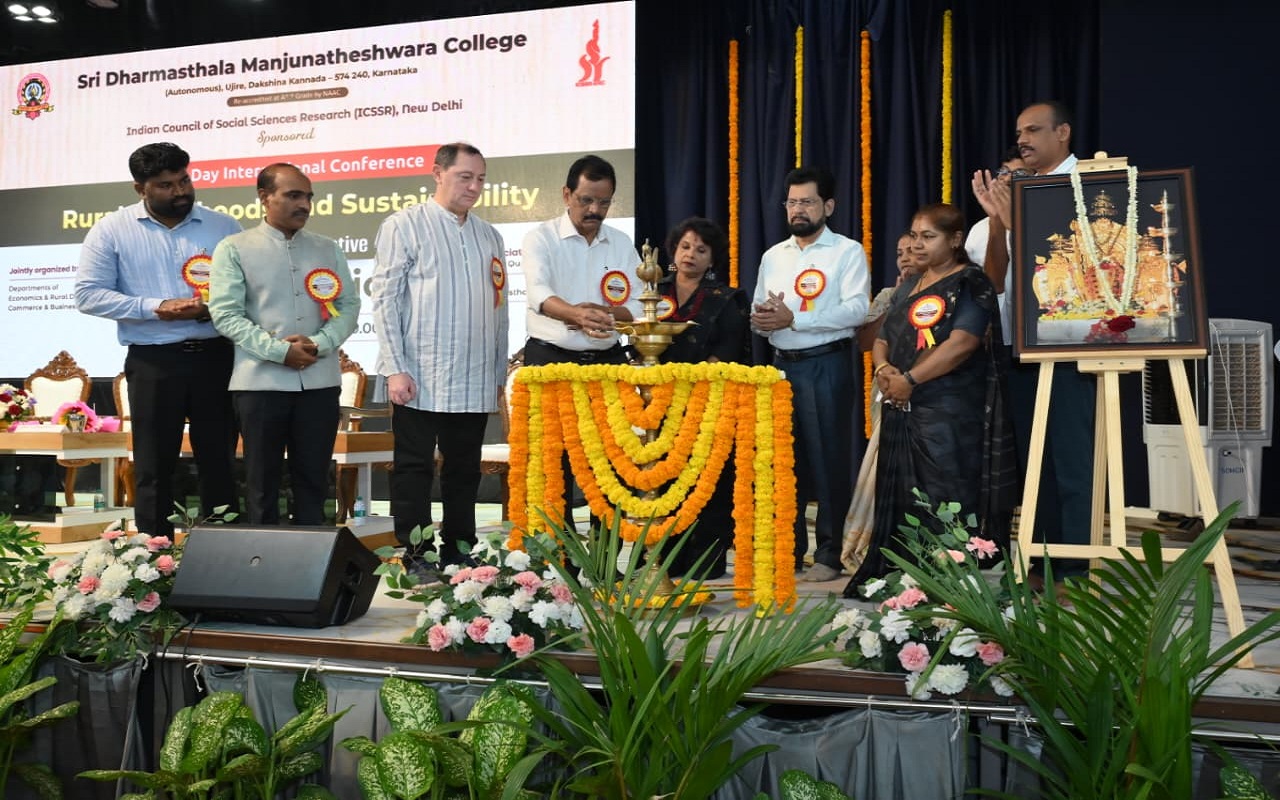 ದೇಶದ ಅಭಿವೃದ್ಧಿ ಹಳ್ಳಿಗಳಿಂದ ಪ್ರಾರಂಭವಾಗಬೇಕು: ಡಾ. ಸತೀಶ್ಚಂದ್ರ ಎಸ್.