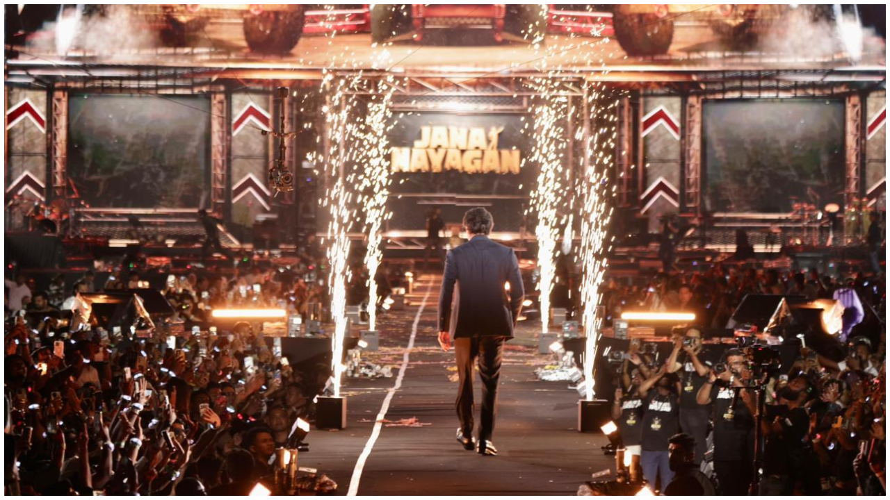 33 ವರ್ಷಗಳ ಸಿನಿ ಪಯಣಕ್ಕೆ ನಟ ವಿಜಯ್‌ ವಿದಾಯ; ದಳಪತಿಯ ಕೊನೇ ಸಿನಿಮಾದ ಆಡಿಯೋ ಲಾಂಚ್‌ ಹೇಗಿತ್ತು? ಇಲ್ಲಿವೆ ಕಲರ್‌ಫುಲ್‌ ಫೋಟೋಗಳು - Image 7