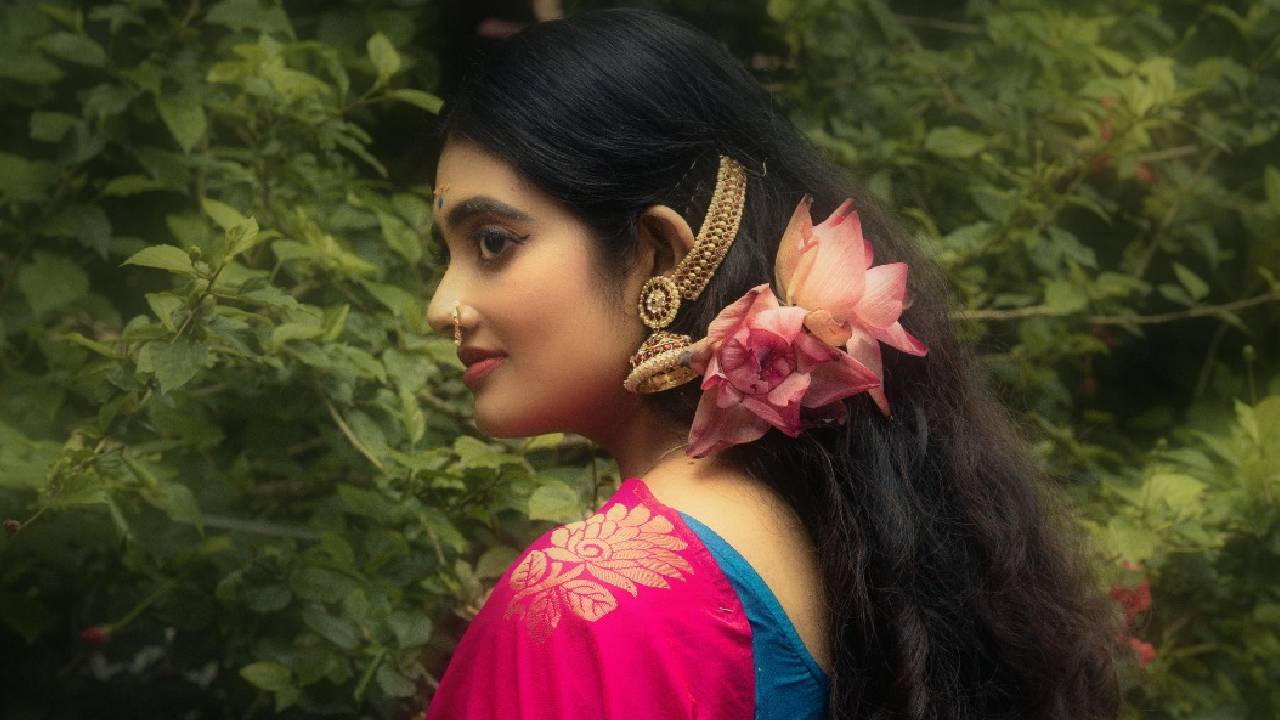 Varamahalaxmi festival styling 2025: ಹೀಗಿರಲಿ ವರಮಹಾಲಕ್ಷ್ಮಿ ಹಬ್ಬದ ಟ್ರೆಡಿಷನಲ್ ಸಿಂಗಾರ - Image 4