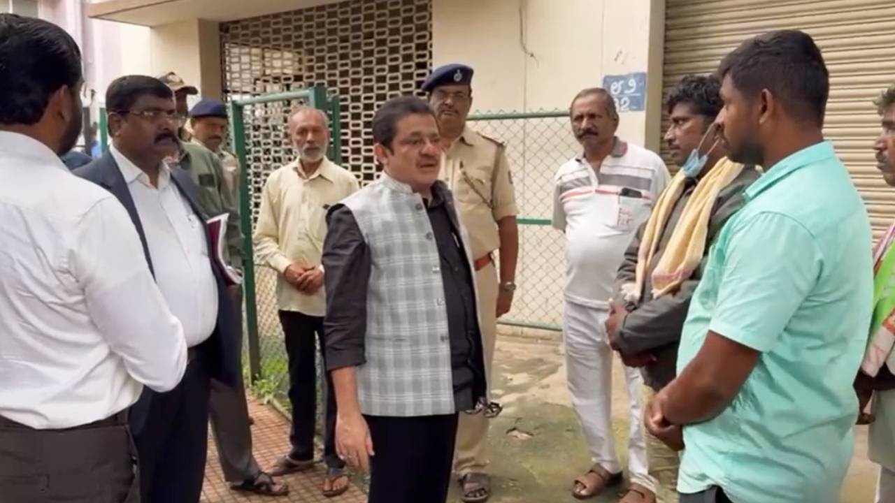 ಸಿಲಿಂಡರ್ ಸ್ಫೋಟ ದುರಂತ: ಮೃತರ ಕುಟುಂಬಸ್ಥರಿಗೆ 5 ಲಕ್ಷ ರೂ. ಪರಿಹಾರ ಘೋಷಣೆ