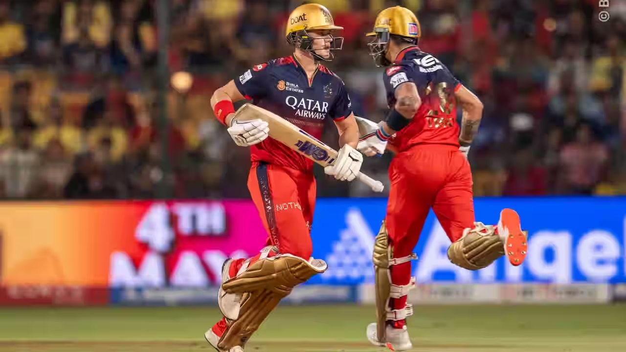 IPL 2025: ಆರ್ಸಿಬಿ ಪರ 300 ಸಿಕ್ಸರ್ ಸಿಡಿಸಿ ವಿಶ್ವ ದಾಖಲೆ ಬರೆದ ವಿರಾಟ್ ಕೊಹ್ಲಿ! - Image 5