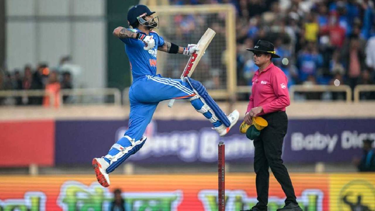 ರೋ-ಕೊ ಬೊಂಬಾಟ್‌ ಬ್ಯಾಟಿಂಗ್‌ ಶೋ;  ಹರಿಣ ಪಡೆಗೆ 350 ಗೆಲುವಿನ ಗುರಿ