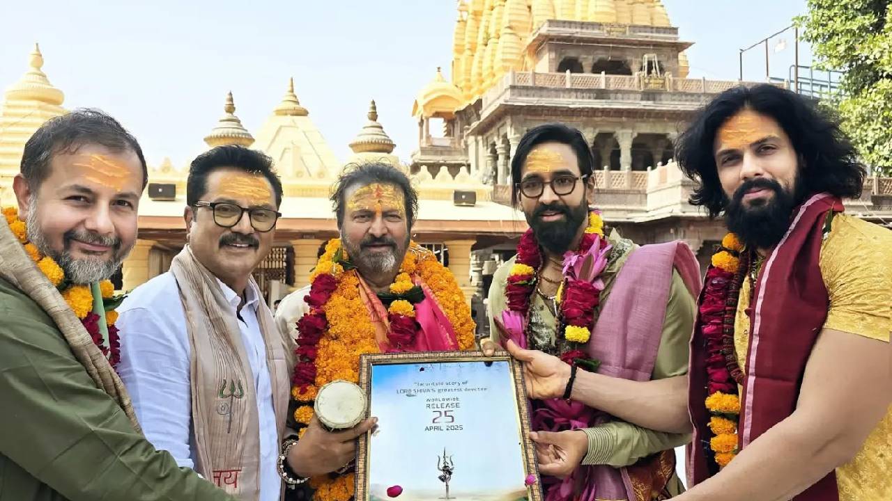 Vishnu Manchu: ʼಕಣ್ಣಪ್ಪʼ ಸಿನಿಮಾ ರಿಲೀಸ್ಗೂ ಮುನ್ನ ನಟ ವಿಷ್ಣು ಮಂಚು ಟೆಂಪಲ್ ರನ್ - Image 3