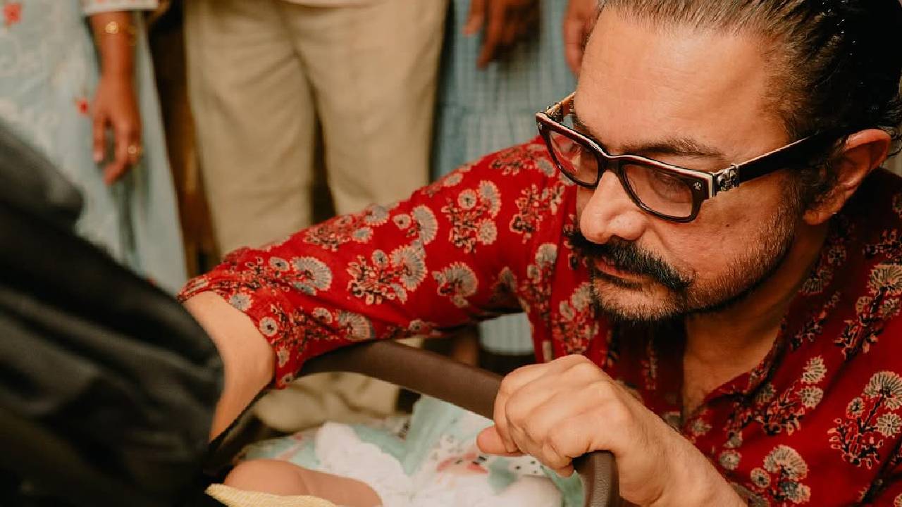 Aamir Khan: ತಮಿಳಿನ ಖ್ಯಾತ ನಟ ಮಗಳಿಗೆ ನಾಮಕರಣ ಮಾಡಿದ ಆಮೀರ್ ಖಾನ್; ಹೃದಯಸ್ಪರ್ಶಿ ವಿಡಿಯೊ ವೈರಲ್ - Image 3