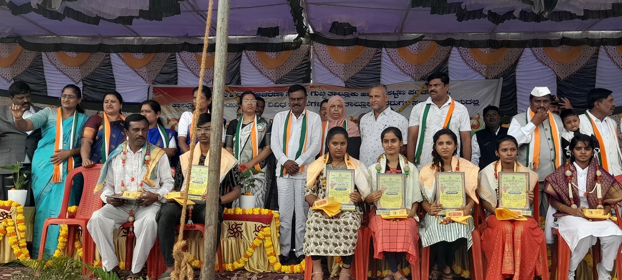 MLA S R Srinivas: ರಾಜ್ಯದಲ್ಲಿ ತಲಾ ಆದಾಯ ಹೆಚ್ಚಿಸುವಲ್ಲಿ ಗ್ಯಾರಂಟಿ ಯೋಜನೆ ಪಾತ್ರ ಹೆಚ್ಚಿದೆ : ಶಾಸಕ ಎಸ್.ಆರ್.ಶ್ರೀನಿವಾಸ್