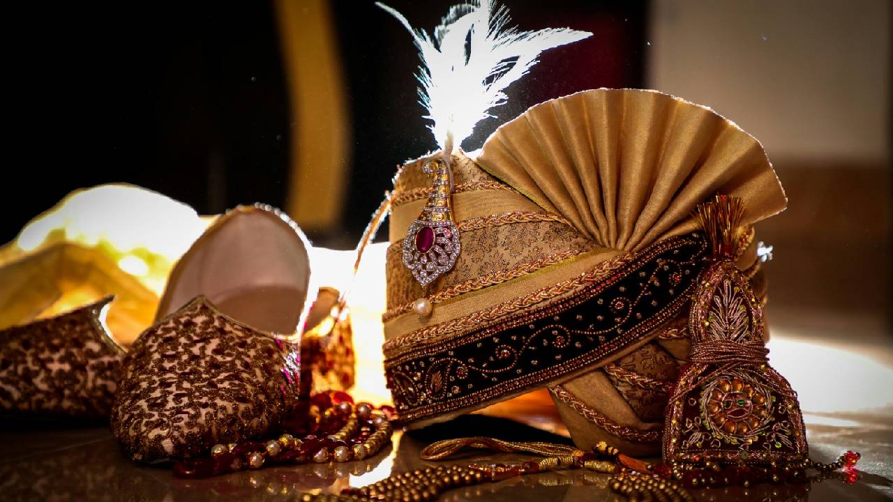 Wedding Fashion 2025: ವೆಡ್ಡಿಂಗ್ ಸಮಾರಂಭಗಳಲ್ಲಿ ರಾಯಲ್ ಲುಕ್ಗೆ ಸೈ ಎಂದ ಫ್ಯಾಷನ್ ಪ್ರಿಯರು - Image 1