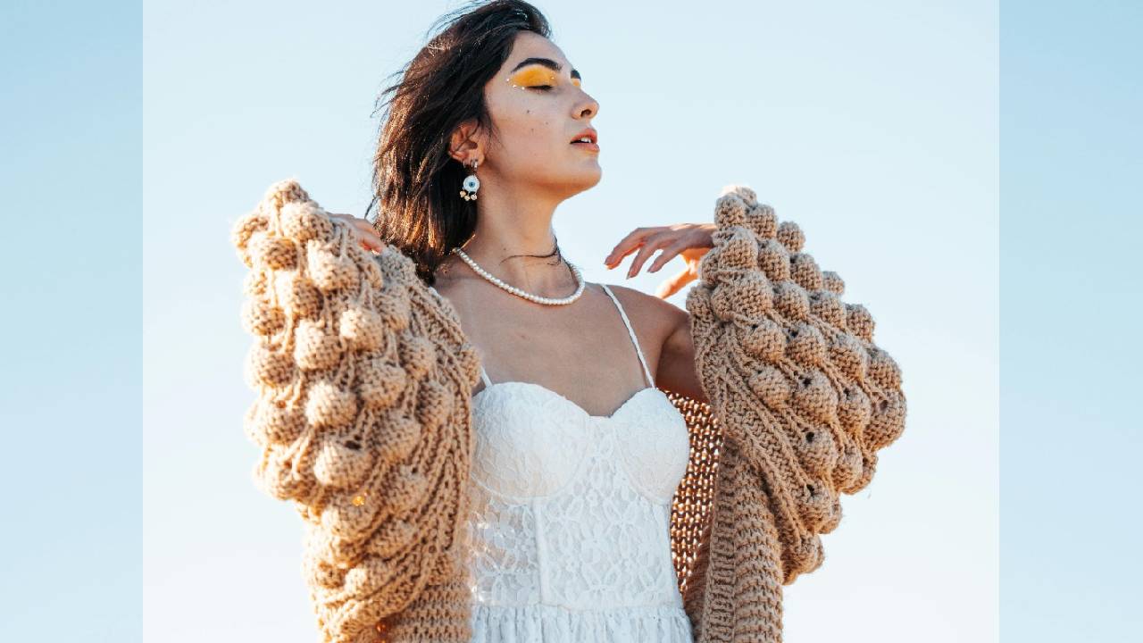 Winter Fashion 2025: ಚಳಿಗಾಲದ ಫ್ಯಾಷನ್‌ನಲ್ಲಿ ಕಾರ್ಡಿಗಾನ್ ಜಾದೂ - Image 5