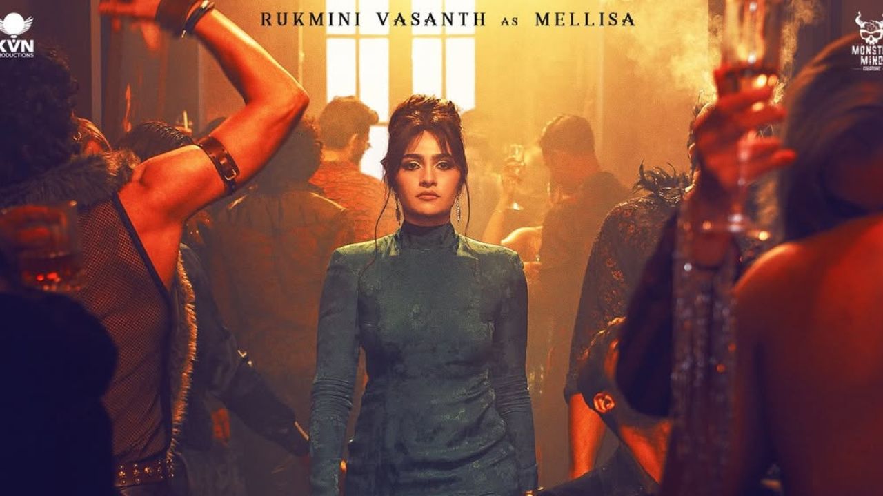 Rukmini Vasanth: ಸರಳ ಸುಂದರಿ ರುಕ್ಮಿಣಿ ವಸಂತ್ ಈಗ ʻಮೆಲ್ಲಿಸಾʼ; ಟಾಕ್ಸಿಕ್‌ನಲ್ಲಿ ಖಡಕ್‌ ಲುಕ್‌!