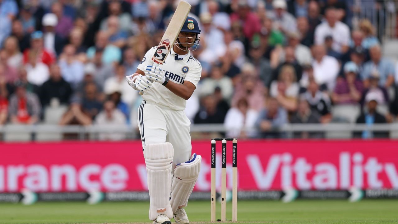 IND vs ENG: ಮ್ಯಾಂಚೆಸ್ಟರ್‌ನಲ್ಲಿ ಅರ್ಧಶತಕ ಸಿಡಿಸಿ ಅಪರೂಪದ ದಾಖಲೆ ಬರೆದ ಯಶಸ್ವಿ ಜೈಸ್ವಾಲ್‌!