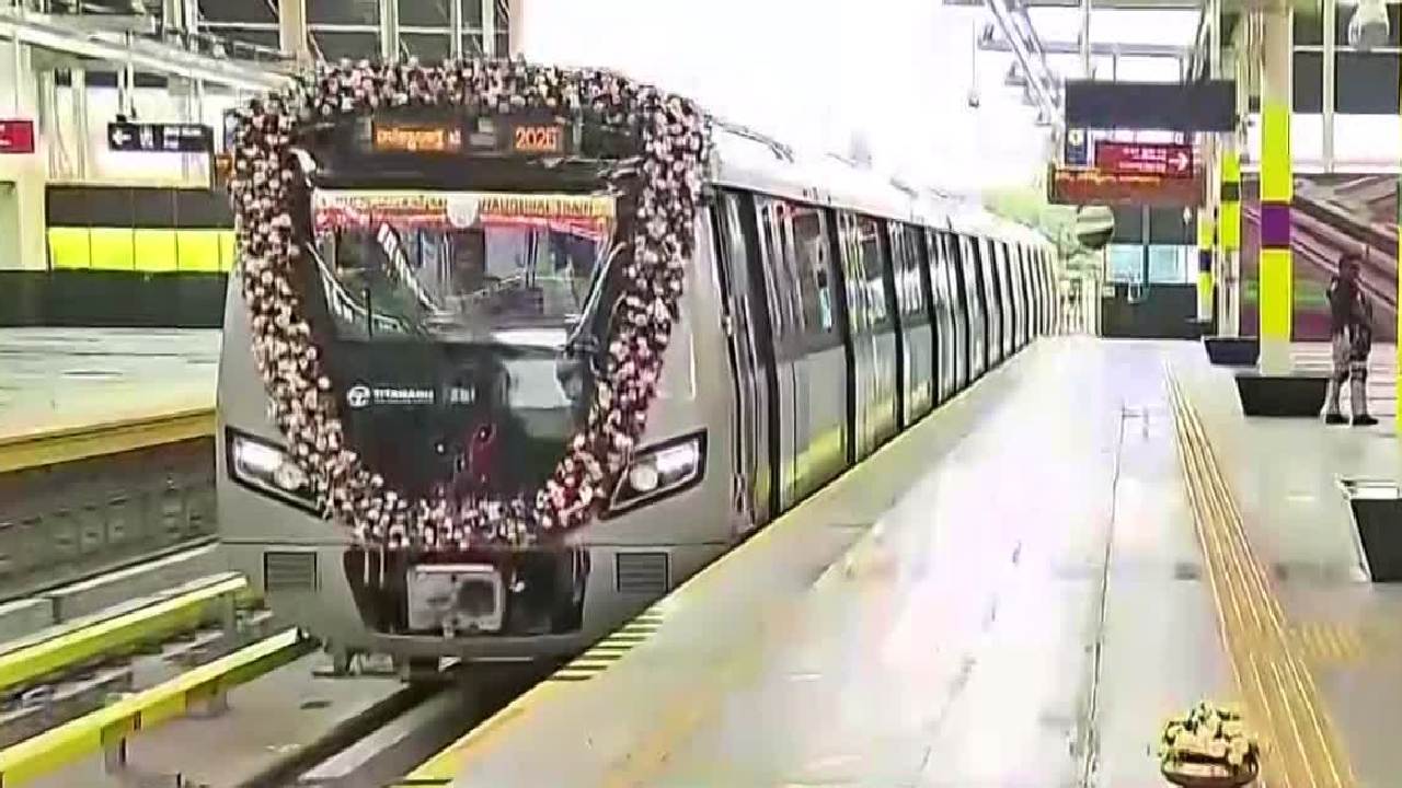 Namma Metro: ಕನ್ನಡ ರಾಜ್ಯೋತ್ಸವಕ್ಕೆ ಮೆಟ್ರೋ ಪ್ರಯಾಣಿಕರಿಗೆ ಗುಡ್‌ ನ್ಯೂಸ್‌; ಹಳದಿ ಮಾರ್ಗದಲ್ಲಿ ಇನ್ಮುಂದೆ ಪ್ರತಿ 15 ನಿಮಿಷಕ್ಕೊಂದು ರೈಲು