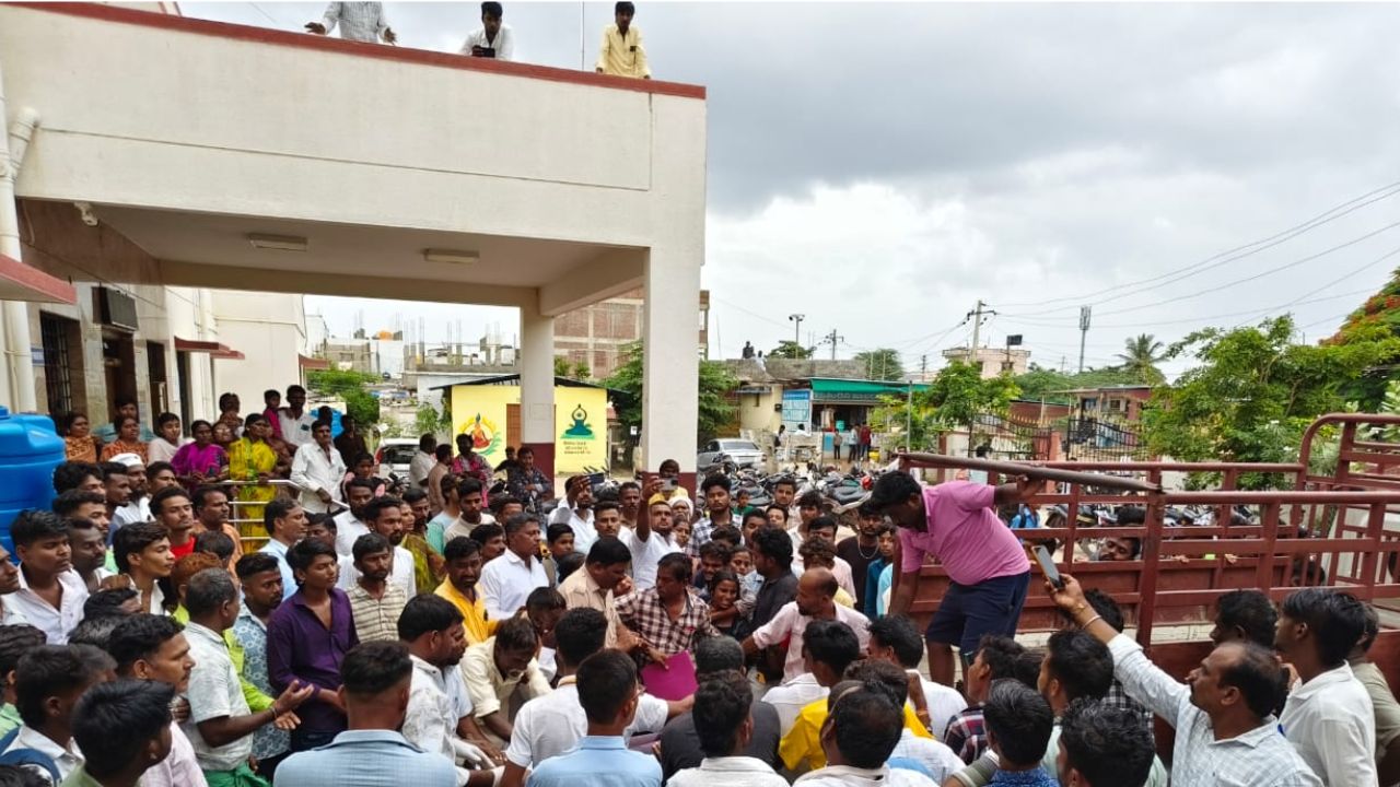 Electric Shock: ಯಾದಗಿರಿಯಲ್ಲಿ ದಾರುಣ ಘಟನೆ; ವಿದ್ಯುತ್‌ ತಗುಲಿ ಮೂವರು ರೈತರ ದುರ್ಮರಣ