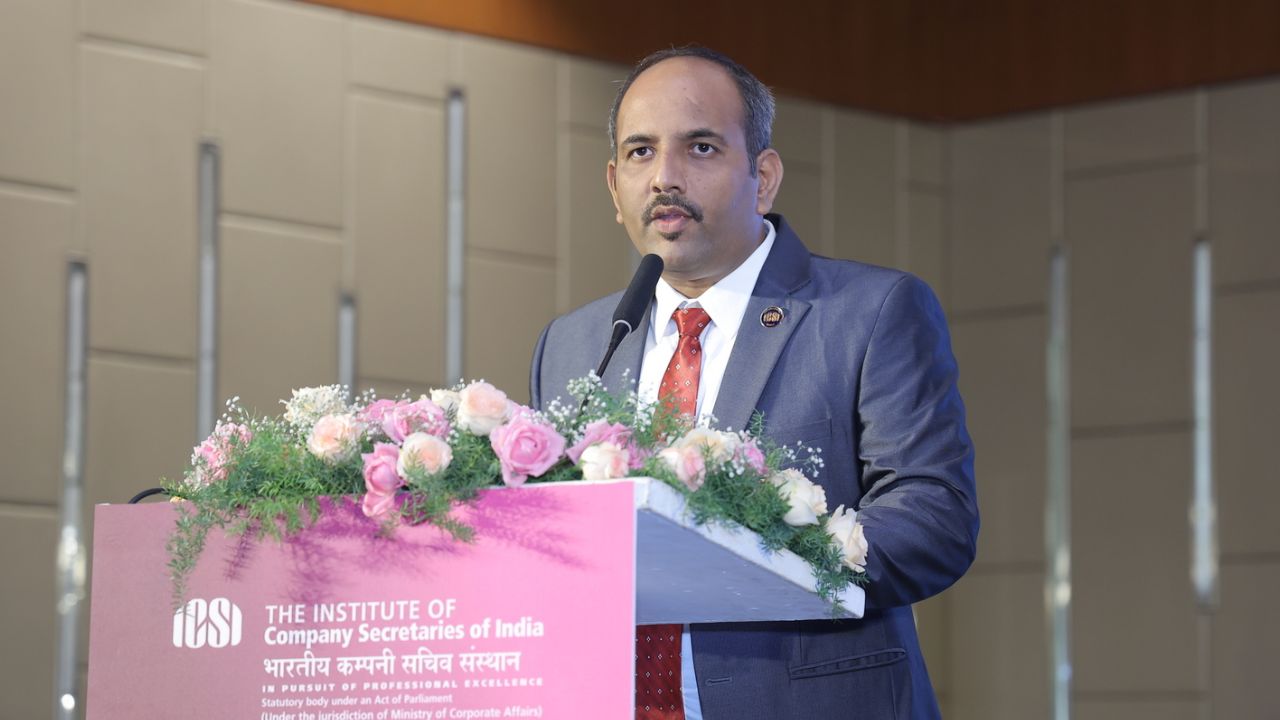 ಬೆಂಗಳೂರು ಕಂಪನಿ ಕಾರ್ಯದರ್ಶಿಗಳ ಶಾಖೆಯ ನೂತನ ಅಧ್ಯಕ್ಷರಾಗಿ ವಿಶ್ವಾಸ ಶಂಕರ ಹೆಗಡೆ ಆಯ್ಕೆ