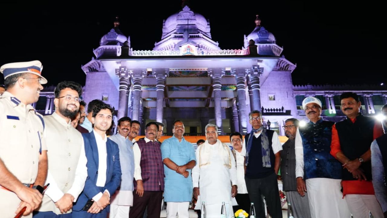 ಬೆಳಗಾವಿ ಸುವರ್ಣ ವಿಧಾನಸೌಧದ ಆವರಣದಲ್ಲಿ ಉದ್ಯಾನವನ, ಕಾರಂಜಿ ಉದ್ಘಾಟಿಸಿದ ಸಿಎಂ - Image 1