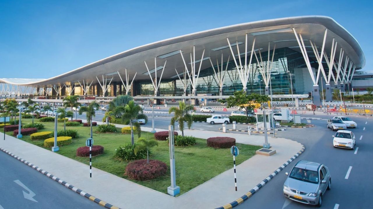 ದೆಹಲಿ ಸ್ಫೋಟದ ಹಿನ್ನೆಲೆ ಬೆಂಗಳೂರು ಏರ್‌ಪೋರ್ಟ್‌ನಲ್ಲಿ ಕಟ್ಟೆಚ್ಚರ