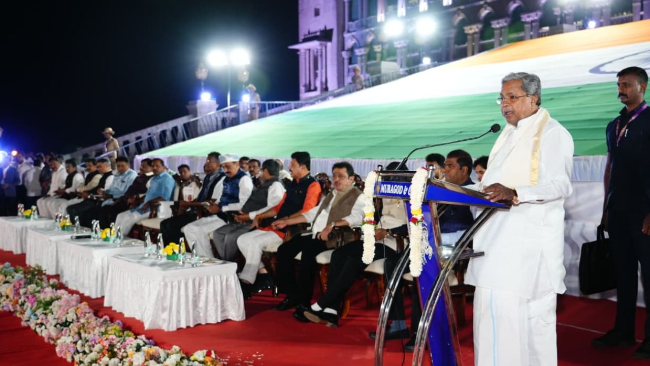 ಬೆಳಗಾವಿ ಸುವರ್ಣ ವಿಧಾನಸೌಧದ ಆವರಣದಲ್ಲಿ ಉದ್ಯಾನವನ, ಕಾರಂಜಿ ಉದ್ಘಾಟಿಸಿದ ಸಿಎಂ - Image 3