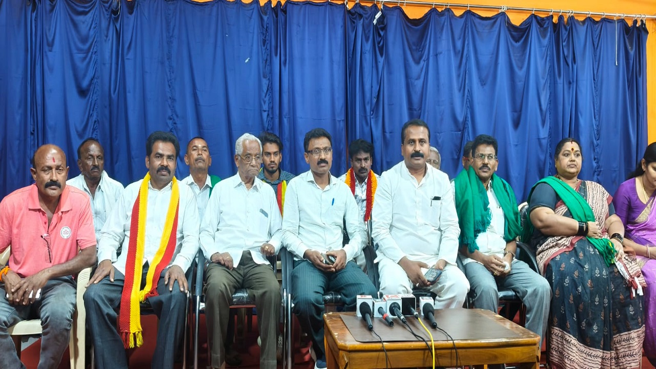 ಎತ್ತಿನಹೊಳೆ ನೀರು ಲಭ್ಯತೆ ವಿಚಾರ : ಸರಕಾರ ರಾಜ್ಯದ ಜನತೆಯ ಮುಂದೆ ಬೆತ್ತಲಾಗಿದೆ : ಆರ್.ಆಂಜನೇಯರೆಡ್ಡಿ