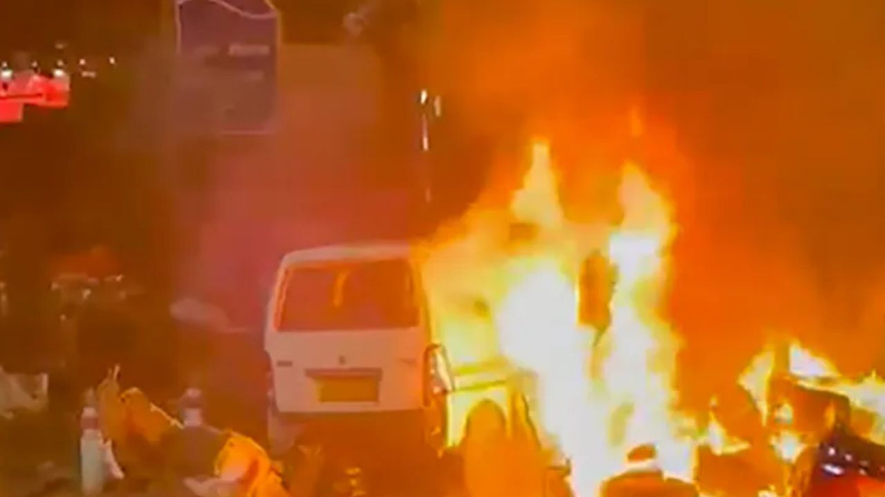 ದೆಹಲಿ ಬಾಂಬ್ ಸ್ಫೋಟ ವಿಡಿಯೊ ವೈರಲ್