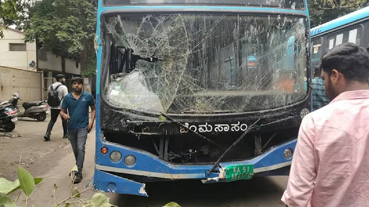 ರಸ್ತೆ ಬದಿ ನಿಂತವರಿಗೆ ಅಪ್ಪಳಿಸಿದ ಬಿಎಂಟಿಸಿ, ಒಬ್ಬ ಸಾವು, ನಾಲ್ವರಿಗೆ ಗಾಯ
