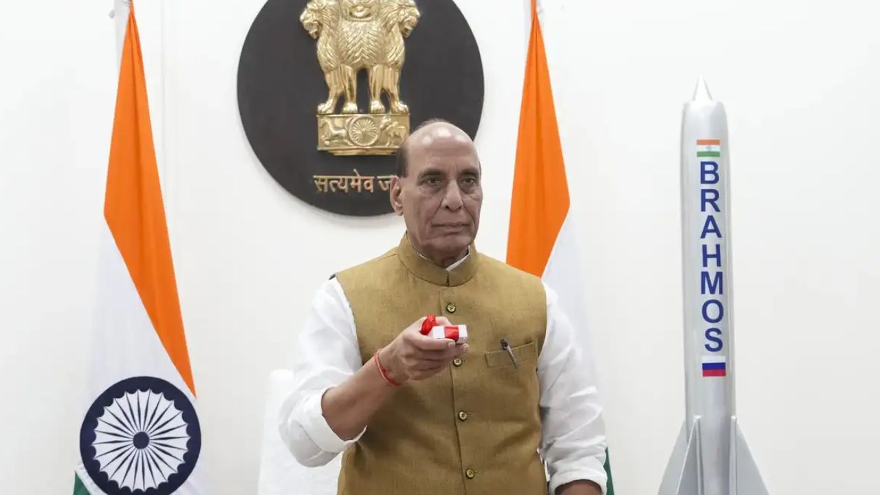 ದೇಸಿ ನಿರ್ಮಿತ ಬ್ರಹ್ಮೋಸ್ ಕ್ಷಿಪಣಿ ಉದ್ಘಾಟನೆ