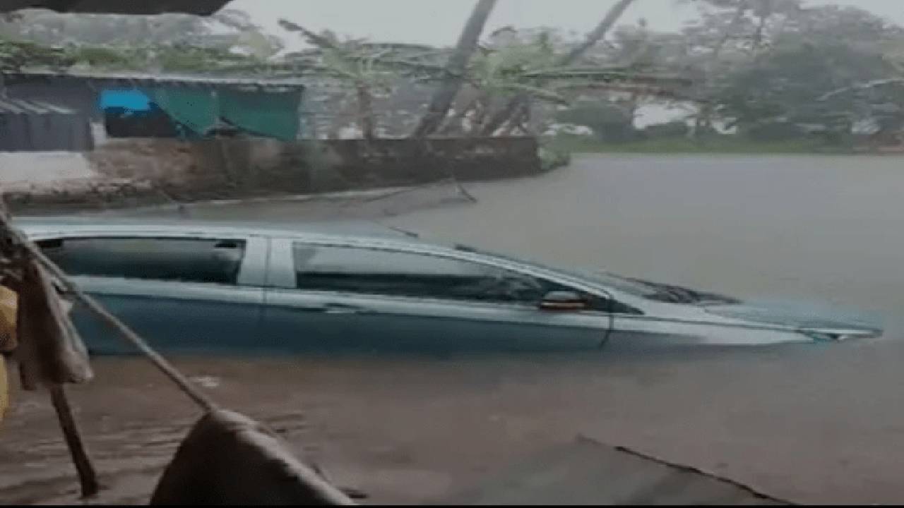 Kerala News: ಗೂಗಲ್‌ ಮ್ಯಾಪ್‌ ನಂಬಿ ಹೊಳೆಗೆ ಬಿದ್ದ ಕಾರು, ವೃದ್ಧ ದಂಪತಿ ಪಾರು