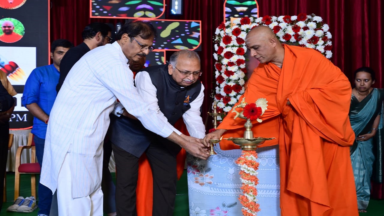 ವಿಜ್ಞಾನ ಮತ್ತು ಆಧ್ಯಾತ್ಮ ಒಂದೇ ನಾಣ್ಯದ ಎರಡು ಮುಖಗಳು