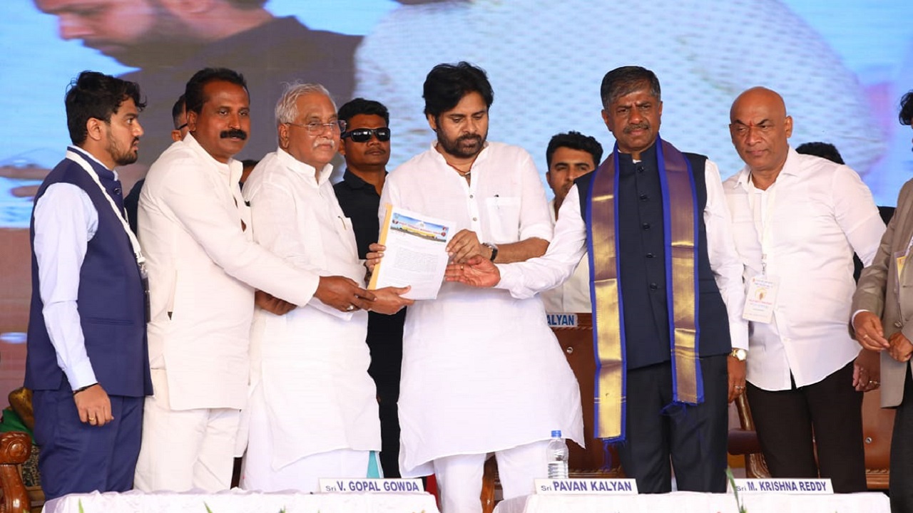 ಸಾಮಾಜಿಕ ಮತ್ತು ನ್ಯಾಯಪರ ತೀರ್ಪುಗಳ ಮೇರು ವ್ಯಕ್ತಿ