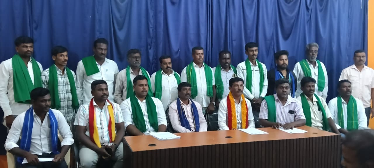 Chikkaballapur News: ಕೆಐಎಡಿಬಿ ವಿರೋಧಿ ಹೋರಾಟ ಸಮಿತಿಗಳ ಮಹಾಪೋಷಕರೇ ಸಮಾಜ ಸೇವಕರ ಮುಖವಾಡ ಹೊತ್ತ ರಾಜೀವ್‌ಗೌಡ: ರಾಮಾಂಜಿ ಆರೋಪ