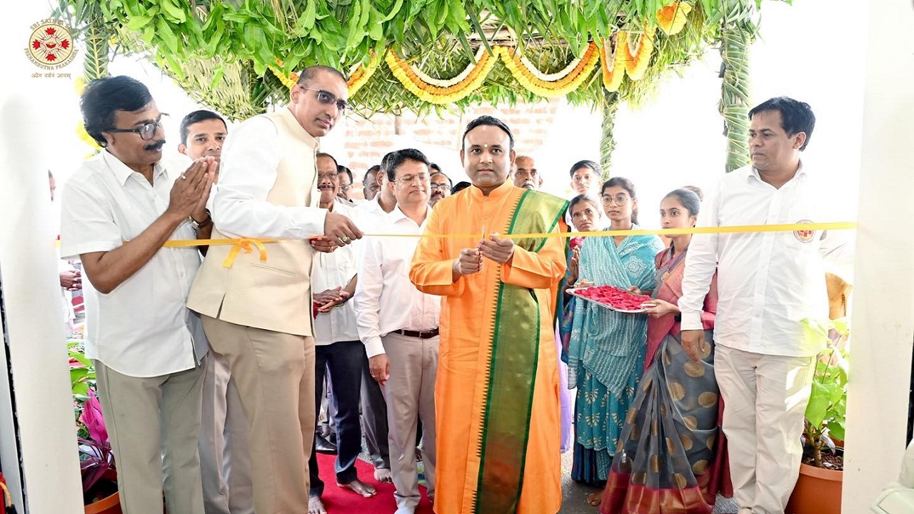 ಮಕ್ಕಳಿಗೆ ಕಲಿಸಲು ಒತ್ತಡ ಹೇರುವ 'ಪ್ರೆಶರ್ ಕುಕ್ಕರ್' ವ್ಯವಸ್ಥೆ ಸರಿಯಲ್ಲ