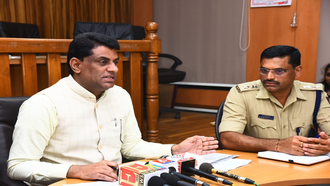 ಗೃಹ ಬಳಕೆಯ ಅನಿಲ ಸಿಲಿಂಡರ್‌ಗಳನ್ನು ವಾಣಿಜ್ಯೋದ್ದೇಶಕ್ಕೆ ಬಳಸುವಂತಿಲ್ಲ: ಜಿಲ್ಲಾಧಿಕಾರಿ ಜಿ ಪ್ರಭು ಎಚ್ಚರಿಕೆ