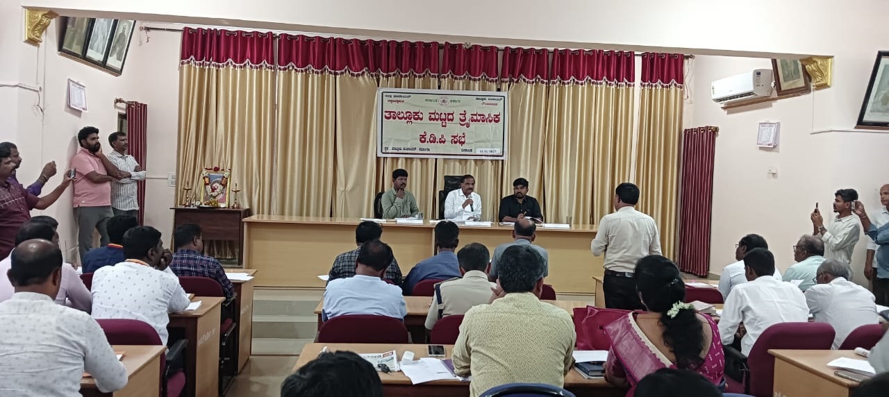 ಸರಕಾರಿ ಆಸ್ಪತ್ರೆ ವೈದ್ಯರಲ್ಲಿ ಸೇವಾ ಮನೋಭಾವ ಬತ್ತದಿರಲಿ